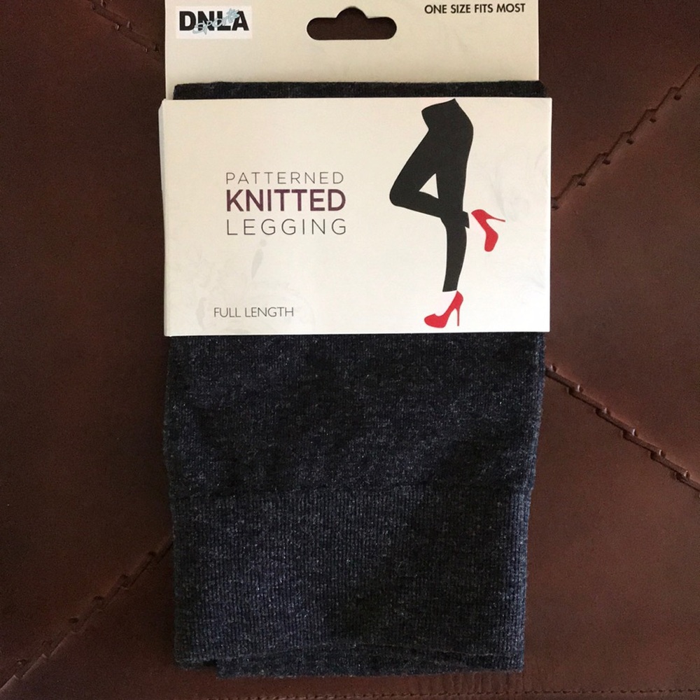 Patterned Knitted Legging